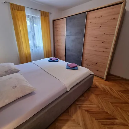 In Mit Terrasse- Ac- Parkplatz By Interhome Apartman Crikvenica